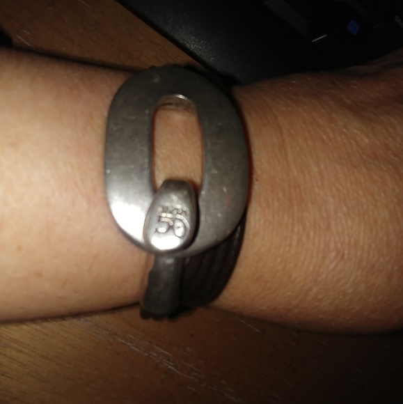 Uno de 50 - Picture 3 of 7